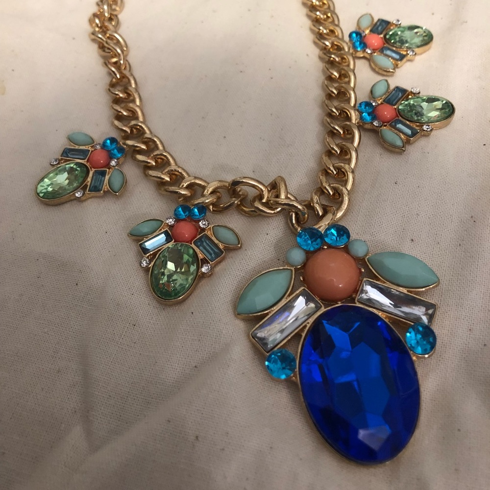 Necklace bundle 💘💘 - Picture 2 of 3